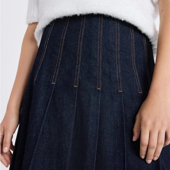 Denim Maxi Pleated Skirt - Picture 7 of 7
